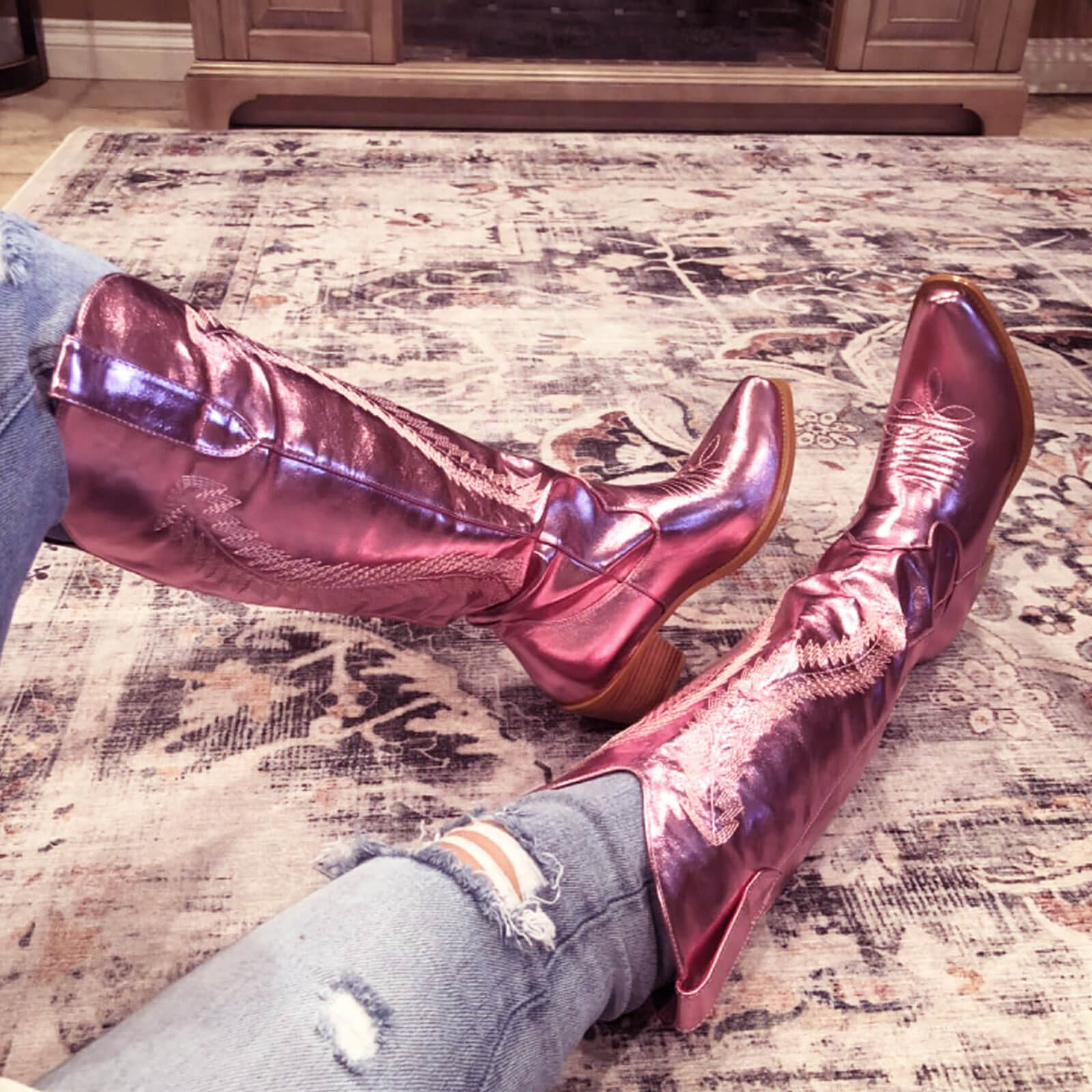 Women's Gold Metallic Knee High Cowboy Boots Embroidered Tall Western Cowgirl Boots Almond Pointed Toe Chunky Heel Wide Wedding Party Boots